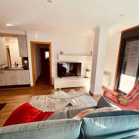 Apartamento Centrico Y De Diseno Con Parking ヴィーゴ エクステリア 写真