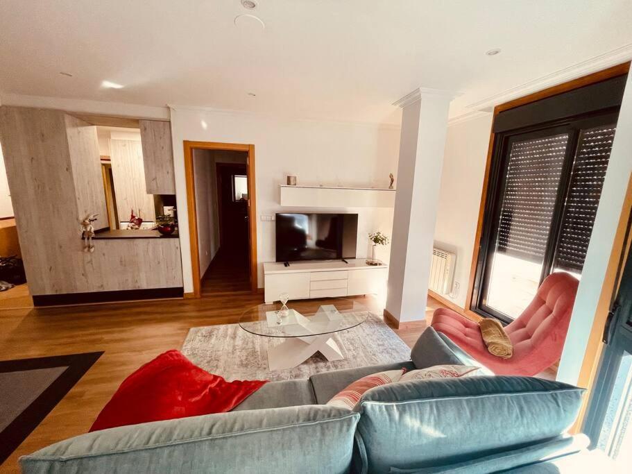 Apartamento Centrico Y De Diseno Con Parking ヴィーゴ エクステリア 写真